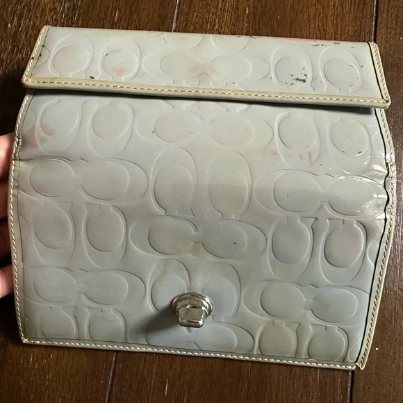 Coach turn lock wallet - Picture 5 of 16